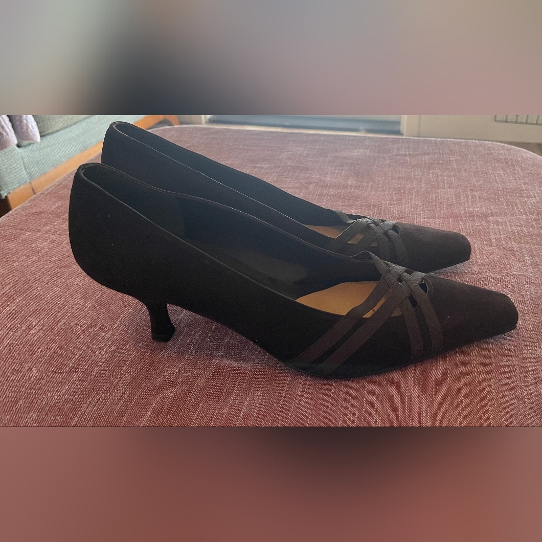 Vintage Stuart Weitzman Brown Suede Heels Gilmore Girls Inspired Kitten Heels